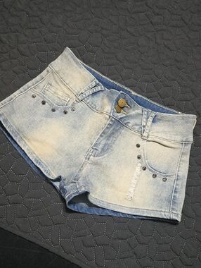 Light Blue Stud-Accent Denim Shorts for Women